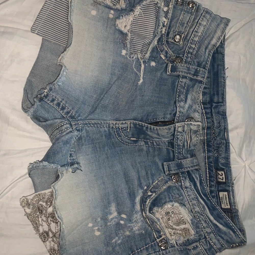 Miss Me shorts distressed